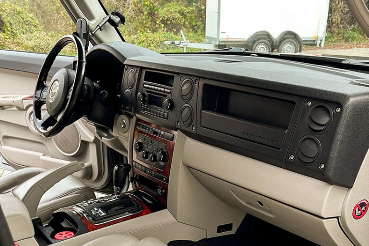 epl-bus-jeep-wynajem-osobowy-wycieczki (4)